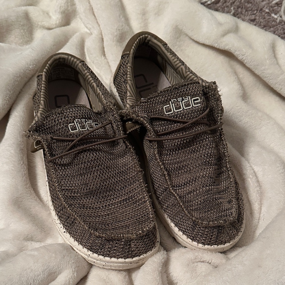 Hey Dude Women's Brown Textured Flats